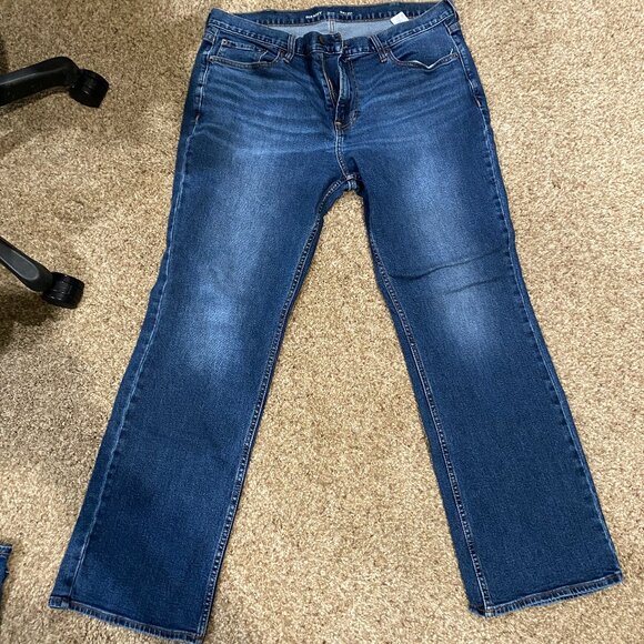 Old Navy - Mens Boot Cut Jeans - 38x32 with Stretch - Picture 1 of 9